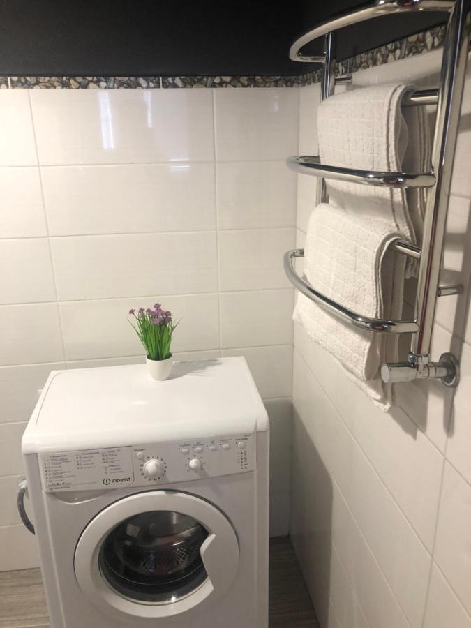Ferienwohnung Смарт Квартира Kryschaniwka Exterior foto